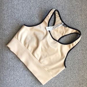 Oiselle Super Seamless Racerback Sports Bra